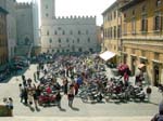 tutte_moto_piazza01